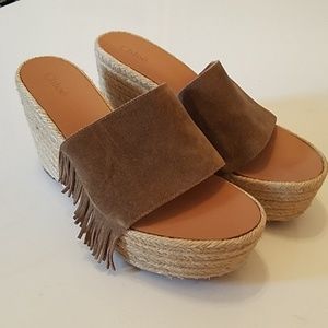 CHOLE FRINGE WEDGES